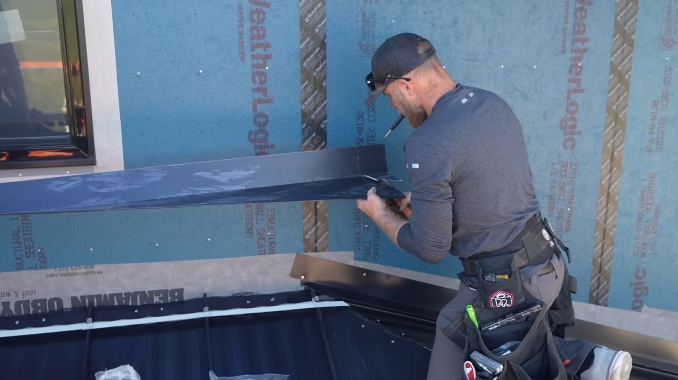 Gutter Installation & Repair service in La Puente, CA